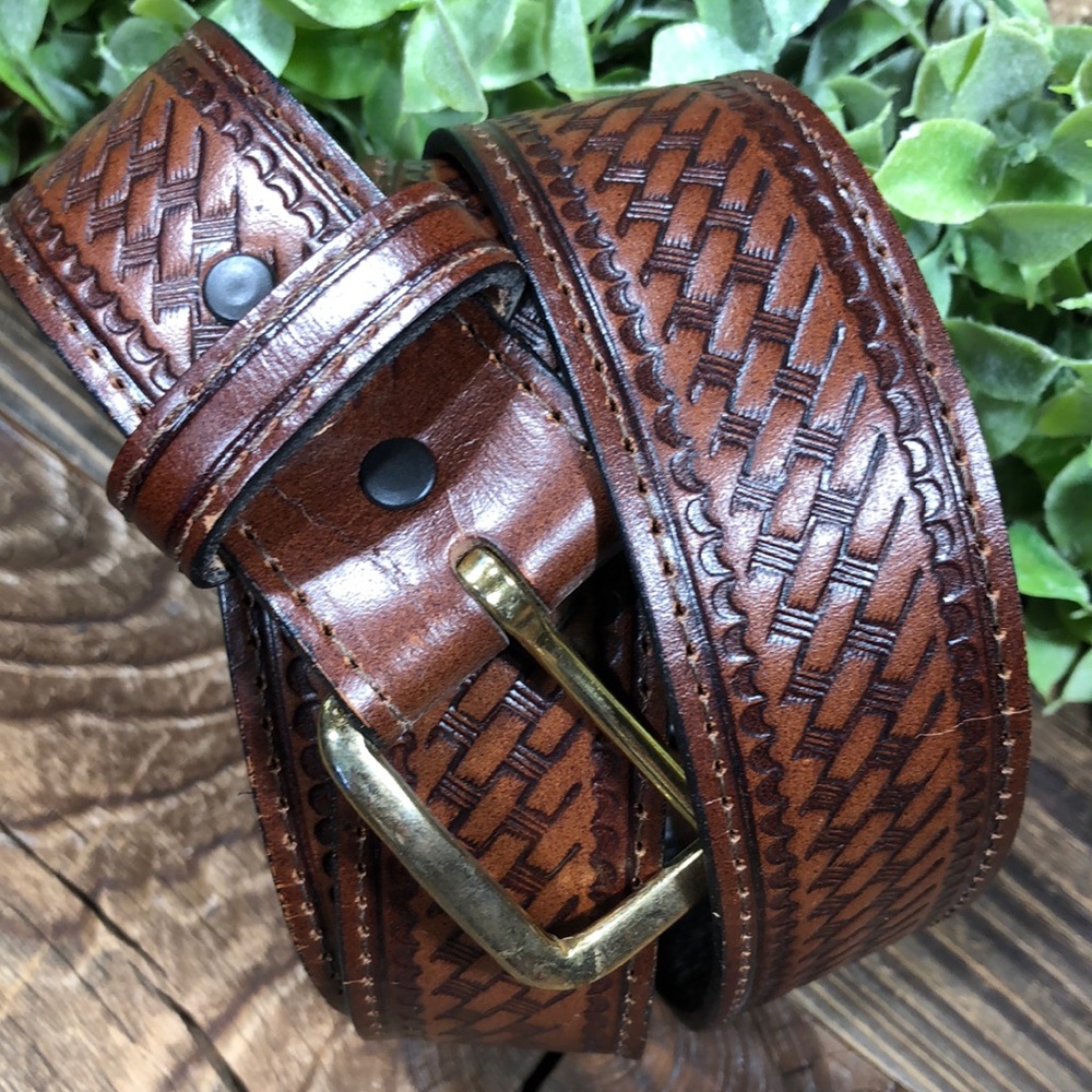 Like New Tool Genuine Leather Belt  42
